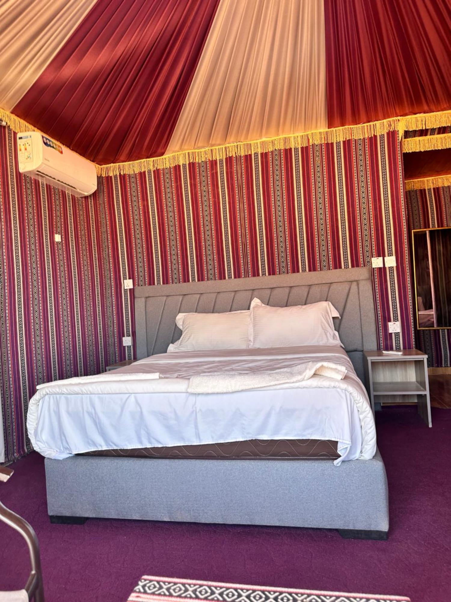 Fabulous Wadi Rum Exterior photo