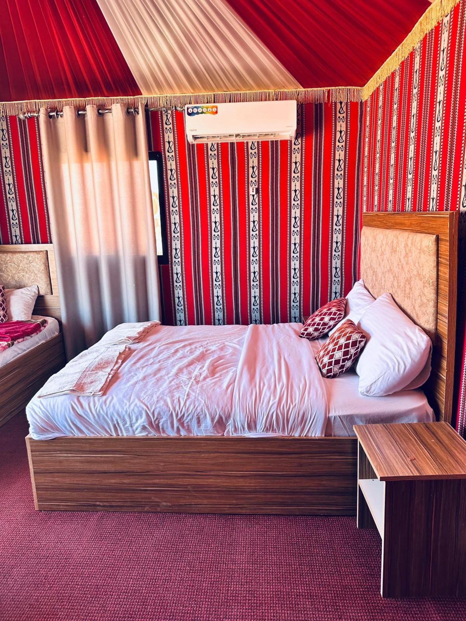 Fabulous Wadi Rum Exterior photo